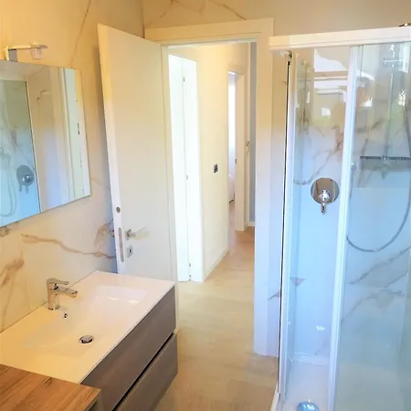 Ground-floor Flat With Pool *